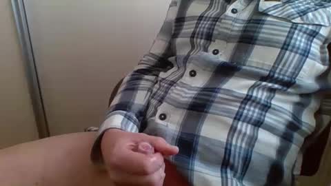 peterw7310 online show from February 25, 1:28 pm