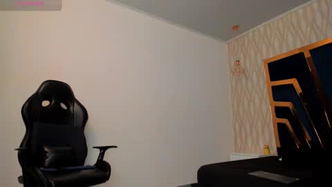 PETES EVANS new account online show from November 7, 11:30 pm