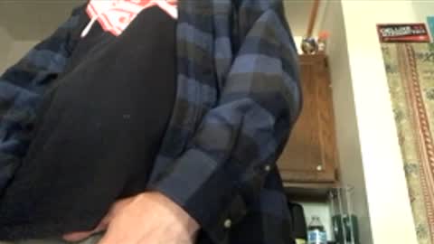 Phil online show from April 19, 7:38 pm