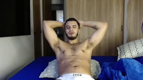 philipdj1 online show from February 13, 11:48 am