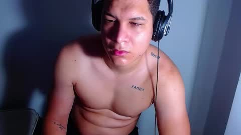 AdnierGnz online show from January 12, 11:50 am