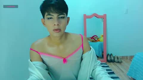 phuwin online show from June 6, 7:03 am