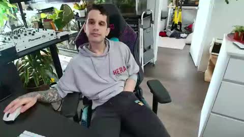 Pierre Fitch online show from February 23, 8:32 pm