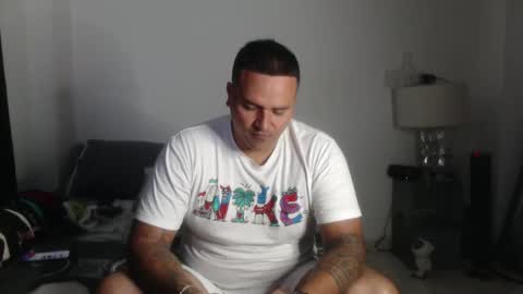 pikoro_gomez online show from December 11, 1:49 am