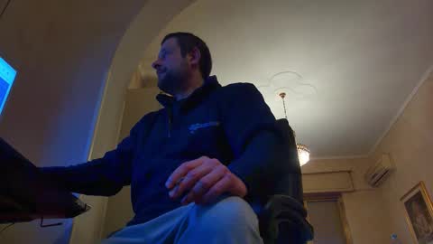 robi online show from October 11, 4:22 pm