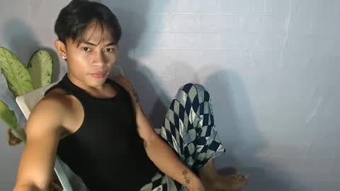 pinoy_palautogxxx online show from April 11, 3:04 pm