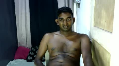 rayvienn online show from April 4, 8:55 am