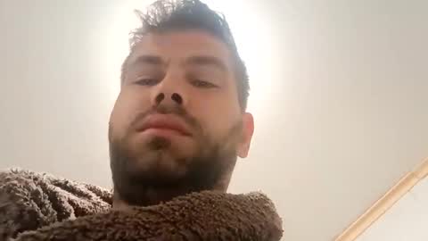 pinzarumarian70 online show from September 26, 3:59 am