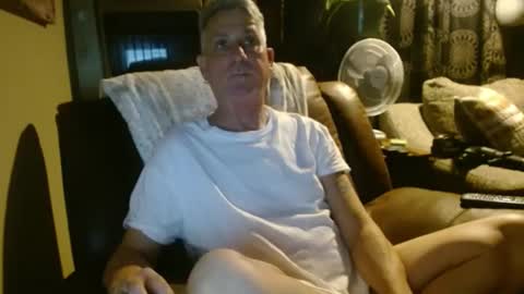 pirate334 online show from December 17, 2:23 am