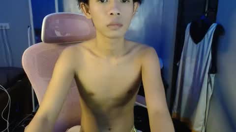 pixydust_69 online show from November 26, 3:26 pm