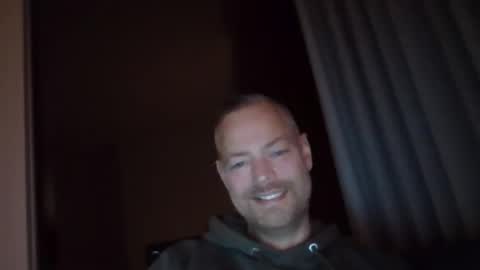 platugle online show from November 7, 6:11 pm