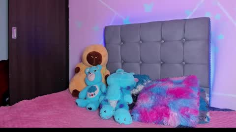 playboy_bunnyy online show from September 18, 5:37 pm