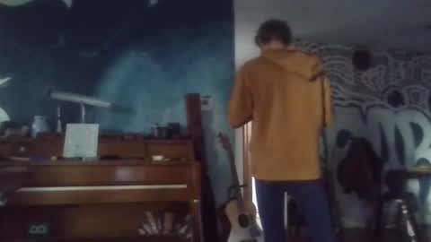 Snapshot of playerpleasure chatting on October 31, 9:51 pm playerpleasure online show from October 31, 9:51 pm