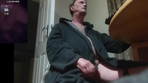 Play Me online show from March 8, 12:31 am