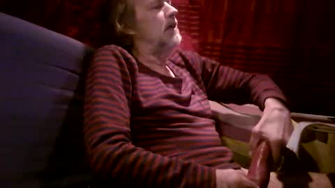 Fratzz online show from February 14, 10:26 pm