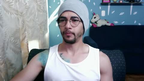 ponzothc online show from November 3, 8:21 pm