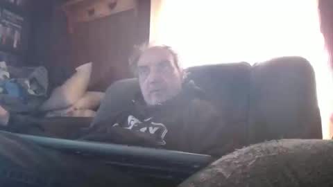 porkingit400 online show from March 3, 6:29 pm