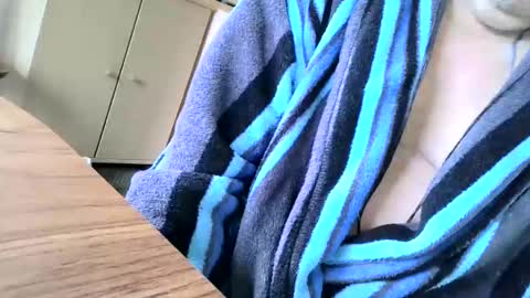 poshman65 online show from February 7, 1:22 pm