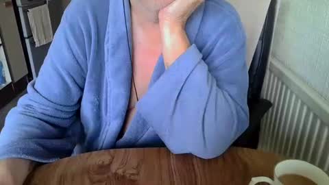 poshman65 online show from October 19, 10:51 am