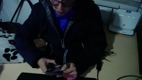 powerfulzeus2 online show from October 2, 2:48 am