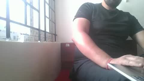 preetam_bbc online show from March 14, 9:38 am