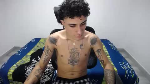 Plux online show from October 23, 8:12 pm