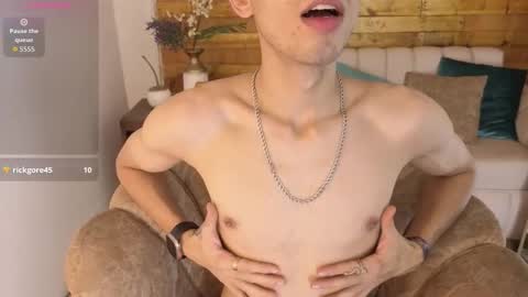 Camilo online show from December 19, 3:47 am