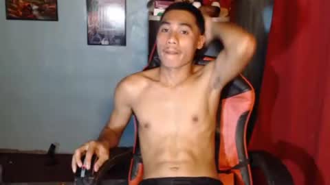 primohunterz online show from December 22, 8:11 am