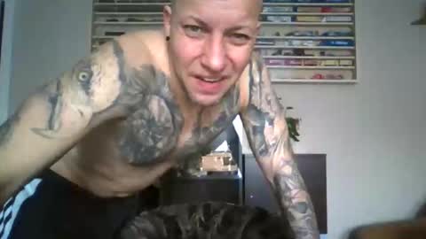 Don online show from February 25, 10:05 am