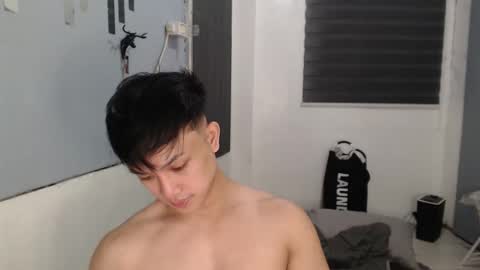 Prince Adrian online show from November 29, 9:28 pm