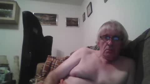 proudwelshman online show from February 7, 11:34 pm
