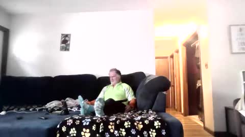 Mark online show from October 28, 4:53 pm