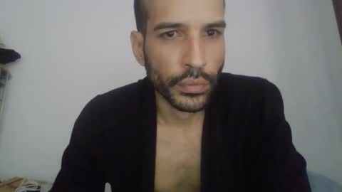 Snapshot of pussyboy32947 chatting on October 2, 10:52 am pussyboy32947 online show from October 2, 10:52 am