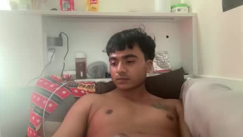 qosmo123 online show from April 8, 7:52 am