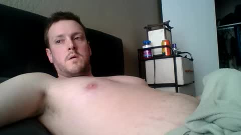 quietstraightcurious online show from January 11, 9:18 pm