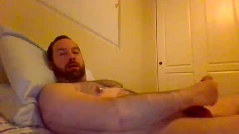 qwertyuiop1357900 online show from January 13, 3:22 am