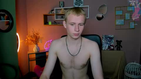 rafael online show from April 4, 10:45 am