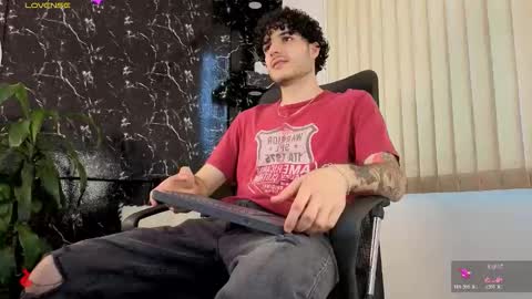 R A F A E L online show from February 22, 8:54 pm