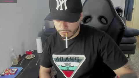 ragnar_lothbrok77 online show from January 17, 9:05 pm