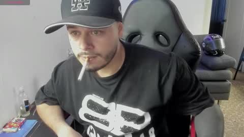 ragnar_lothbrok77 online show from February 2, 9:01 pm