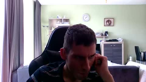 Raimondo te Paste online show from September 19, 12:05 pm