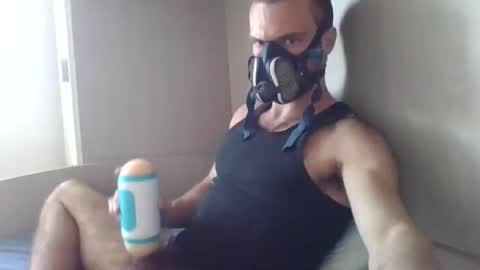 randomguy_42 online show from October 10, 6:07 am