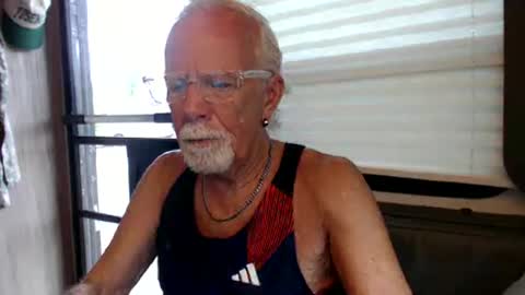 ranger1001 online show from April 26, 9:22 pm