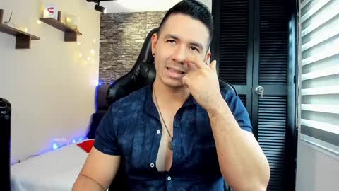 Jonas online show from December 22, 7:10 pm