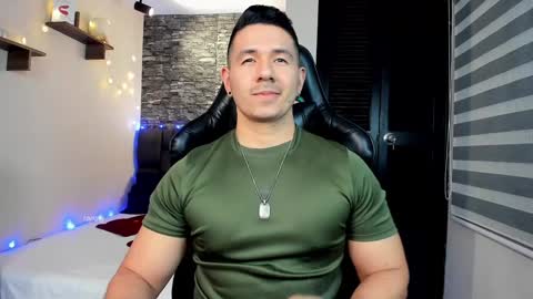 Jonas online show from December 19, 1:18 am