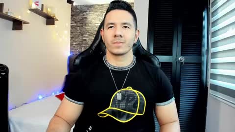 Jonas online show from December 25, 8:39 pm