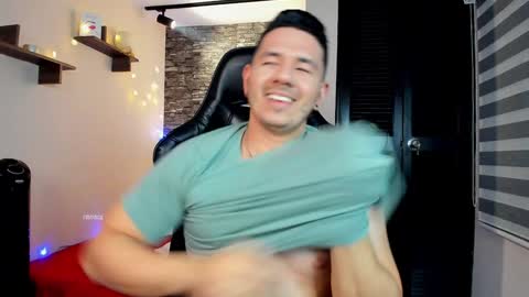 Jonas online show from January 31, 1:22 am