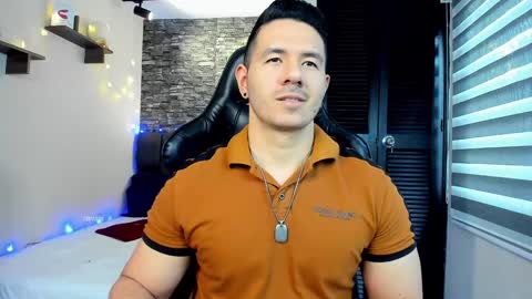 Jonas online show from December 11, 9:22 pm