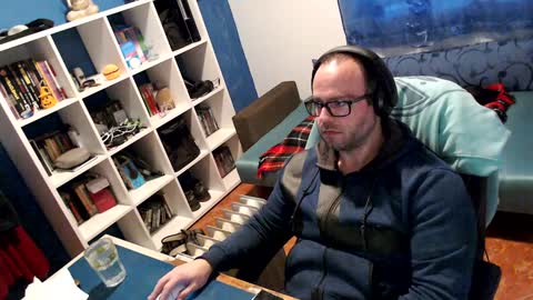 ravingr3d3 online show from January 19, 4:14 pm