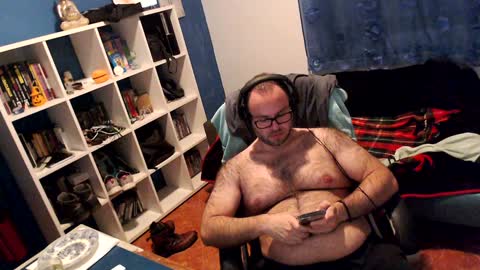 ravingr3d3 online show from January 22, 11:43 pm